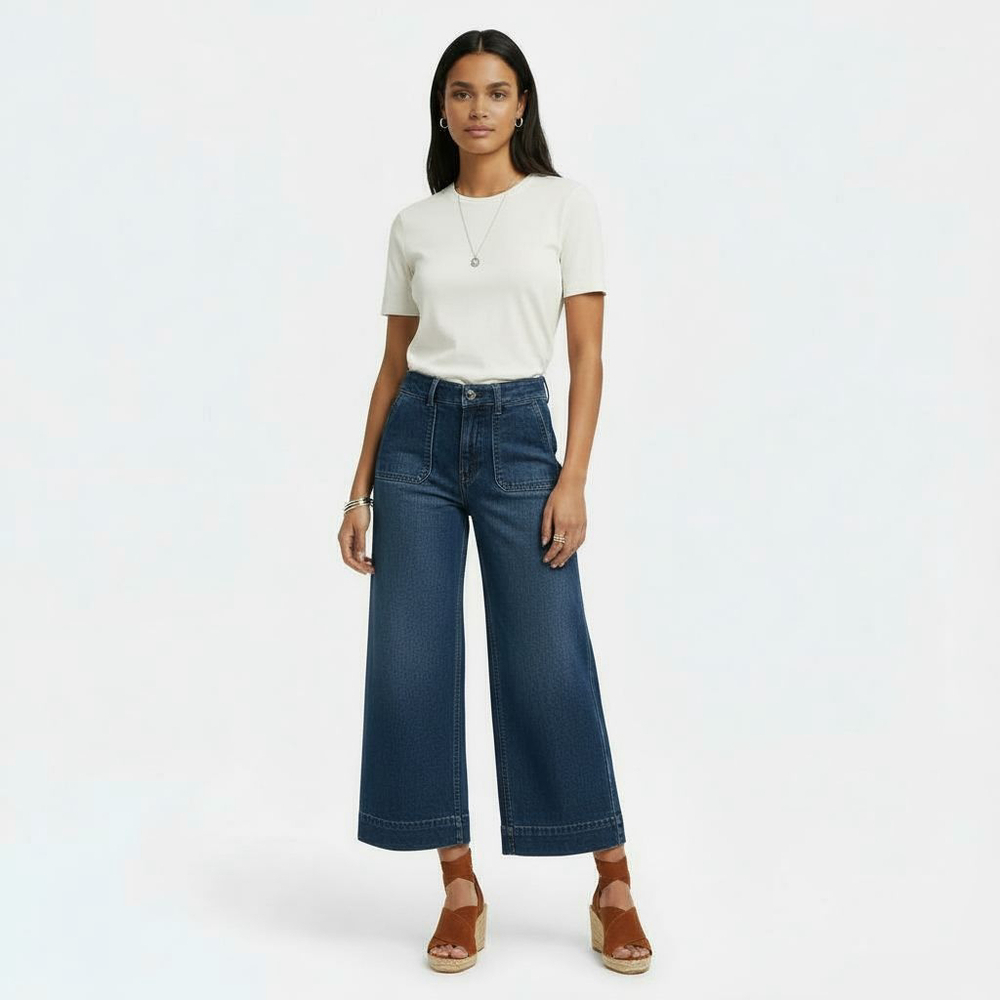 SPANX EveryWear Cropped Wide Leg Jeans
- Large